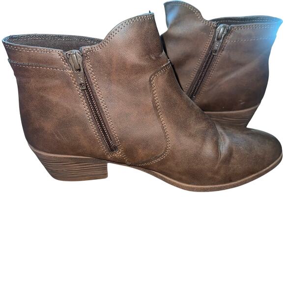 Brown Faux Leather Faded Glory Booties Size 6 - Picture 6 of 11